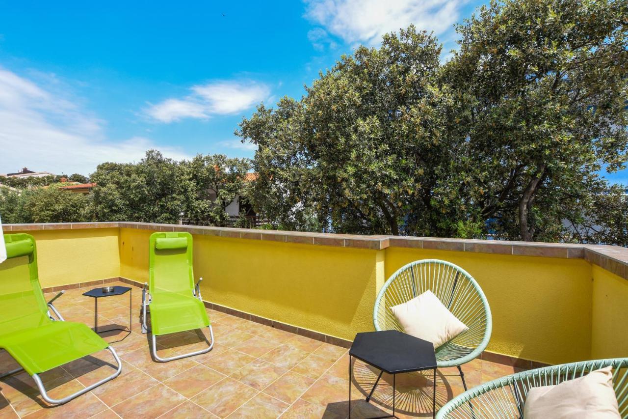 Apartmani Plazibat Mandre Extérieur photo